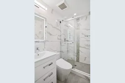 2812 E 27th Street #204, Brooklyn, NY 11235 - Photo 6