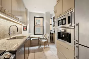 535 W 110th St, New York City, NY 10025 - Photo 4