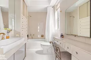 880 5th Ave, New York, NY 10021 - Photo 6