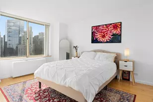 236 E 47th St, New York City, NY 10017 - Photo 6