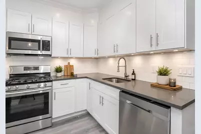 19-61 80th Street, New York City, NY 11370 - Photo 4