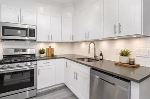 19-61 80th St, New York City, NY 11370 - Photo 4
