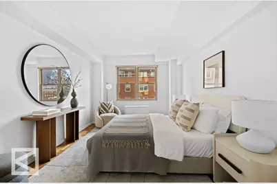 175 E 74th Street #15A, New York City, NY 10021 - Photo 10