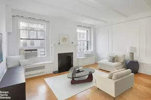 140 W 71st St, New York City, NY 10023 - Photo 2