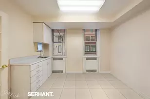 225 E 47th St, New York City, NY 10017 - Photo 6