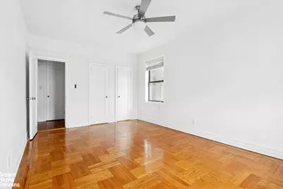 35-20 73rd Street #3R, New York City, NY 11372 - Photo 6