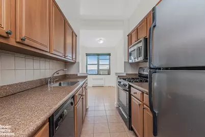 3515 Henry Hudson Parkway #10F, New York City, NY 10463 - Photo 4