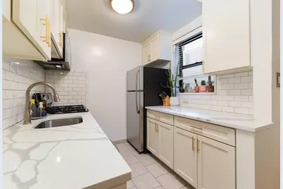 488 Ocean Parkway #5E, Brooklyn, NY 11218 - Photo 6