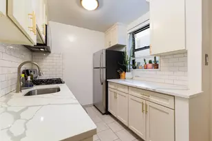 488 Ocean Pkwy, New York City, NY 11218 - Photo 6