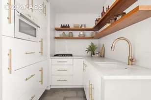 201 E 17th St, New York City, NY 10003 - Photo 4