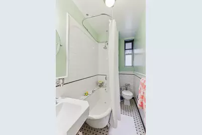 144 E 36th Street #5A, New York, NY 10016 - Photo 8