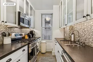 144 E 36th St, New York City, NY 10016 - Photo 4