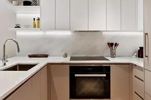 355 W 39th St, New York, NY 10018 - Photo 4