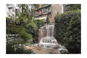 211 E 51st St, New York City, NY 10022 - Photo 12