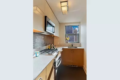 211 E 51st Street #10G, New York City, NY 10022 - Photo 6