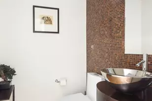 250 E 53rd St, New York City, NY 10022 - Photo 12