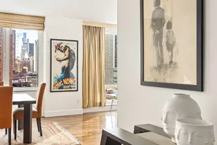 250 E 53rd St, New York, NY 10022 - Photo 1