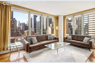 250 E 53rd Street #1601, New York, NY 10022 - Photo 2