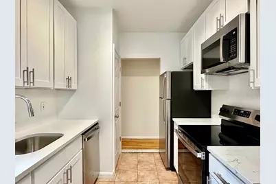 209 W 108th Street #16, New York City, NY 10025 - Photo 4