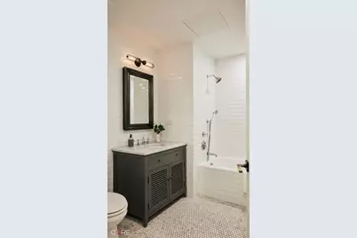107 W 26th Street #2, New York, NY 10001 - Photo 16