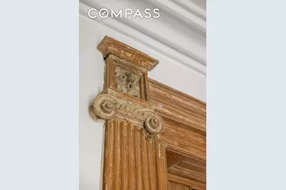 262 W 11th Street, New York, NY 10014 - Photo 24