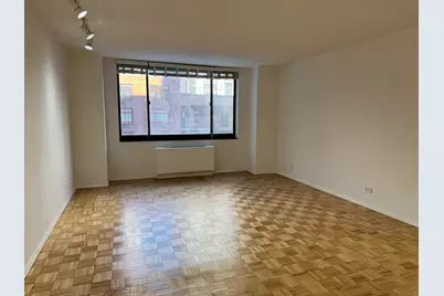 377 Rector Place #5H, New York City, NY 10280 - Photo 2