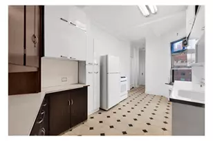 156 E 79th St, New York City, NY 10021 - Photo 4