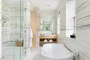 318 W 20th St, New York, NY 10011 - Photo 8