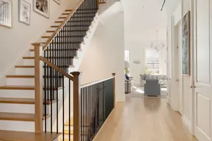 318 W 20th St, New York, NY 10011 - Photo 2