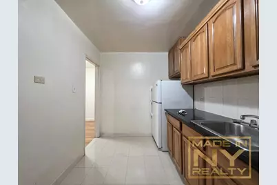 140-18 Burden Crescent #2O8, Briarwood, NY 11435 - Photo 2