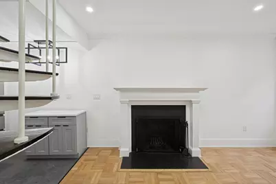 134 W 80th Street #PARLOR, New York, NY 10024 - Photo 2