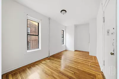 29 E 17th Street #320, Brooklyn, NY 11226 - Photo 4