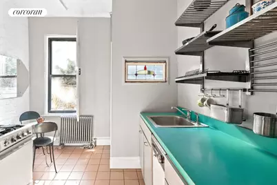 524 E 6th Street #1, New York City, NY 10009 - Photo 2