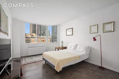 515 E 79th Street #15A, New York, NY 10075 - Photo 8