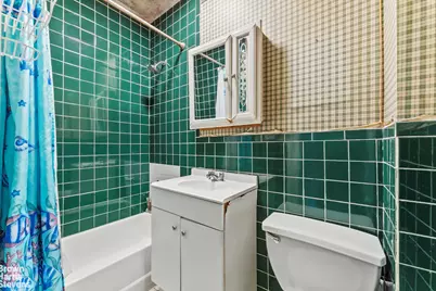 150A Diamond Street, New York City, NY 11222 - Photo 18