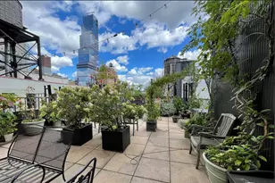 255 W 98th St, New York City, NY 10025 - Photo 24