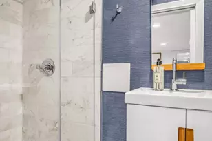 266 W 77th St, New York City, NY 10024 - Photo 10