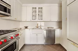 420 E 72nd St, New York City, NY 10021 - Photo 2