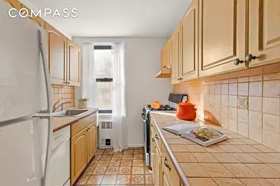 185 Prospect Park SW #203, New York City, NY 11218 - Photo 6