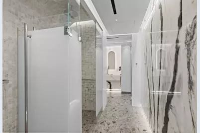 530 E 76th Street #19C, New York City, NY 10021 - Photo 18