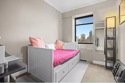 530 E 76th Street #19C, New York City, NY 10021 - Photo 10