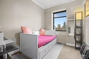 530 E 76th St, New York City, NY 10021 - Photo 10