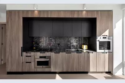 181 E 101st Street #606, New York, NY 10029 - Photo 2