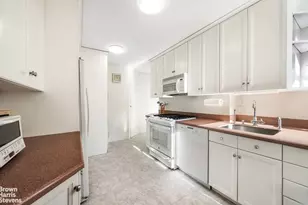 150 E 73rd St, New York City, NY 10021 - Photo 10