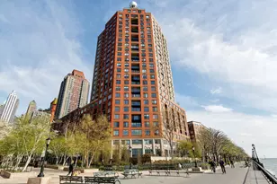 380 Rector Pl, New York City, NY 10280 - Photo 6