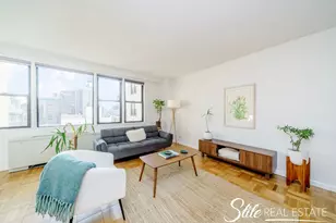 201 E 21st St, New York City, NY 10010 - Photo 1