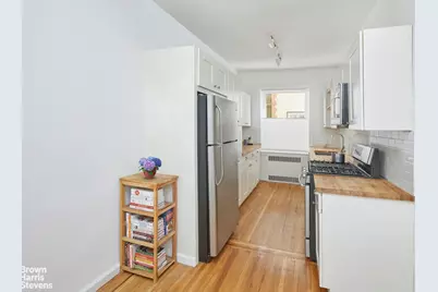 85-10 34th Avenue #216, New York City, NY 11372 - Photo 10