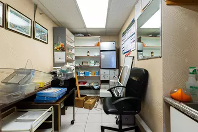 207 Ocean Parkway #1J, New York City, NY 11218 - Photo 10