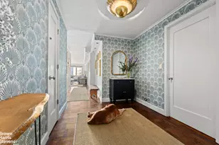 301 E 62nd St, New York City, NY 10065 - Photo 2