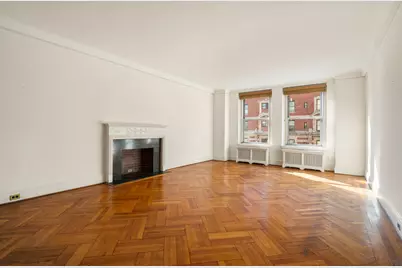 262 Central Park W #4F, New York City, NY 10024 - Photo 2
